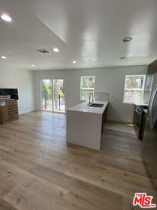 Building Photo - 1552 Winona Blvd