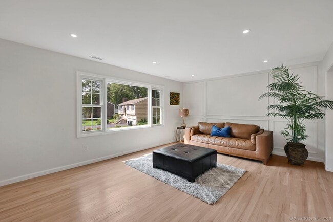 Building Photo - 29 Magellan Dr