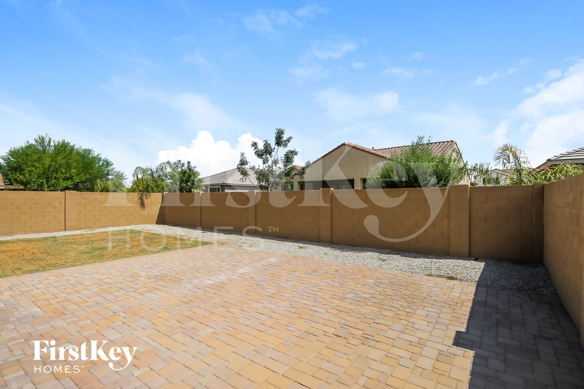 Building Photo - 925 W Danish Red Trail