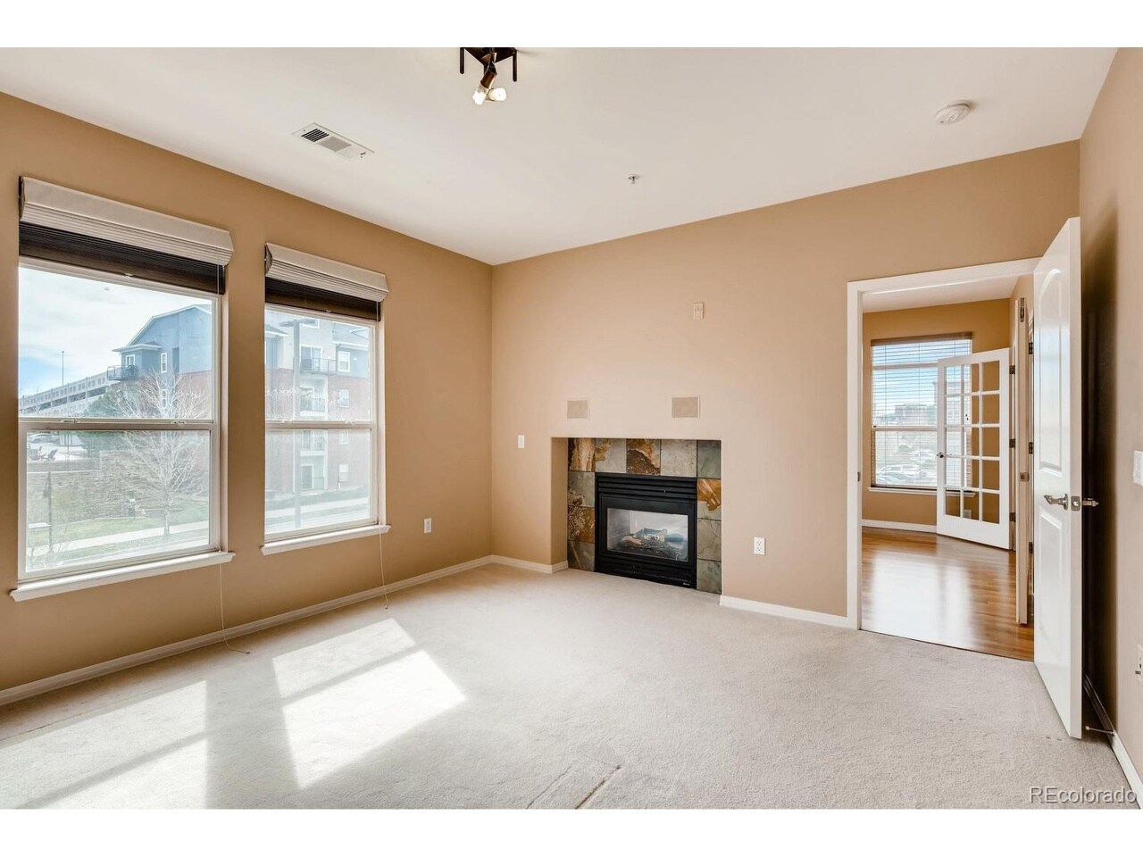 Building Photo - 10176 Park Meadows Dr