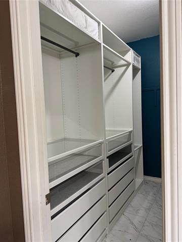 Building Photo - 12424 Ocean Spray Dr