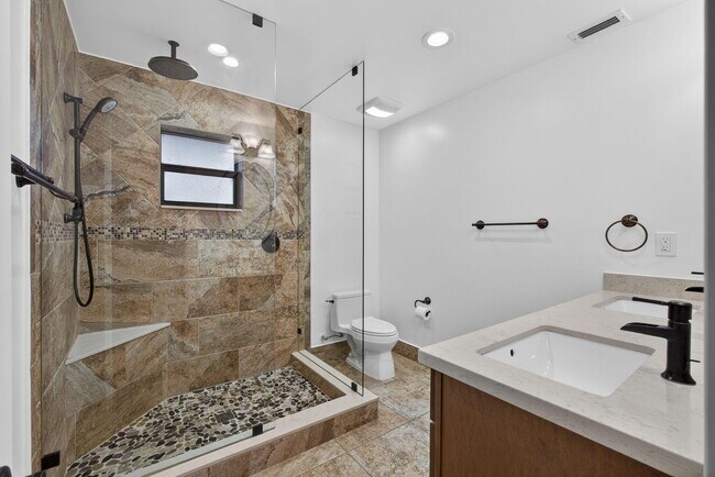 Building Photo - 1776 The 12th Fairway