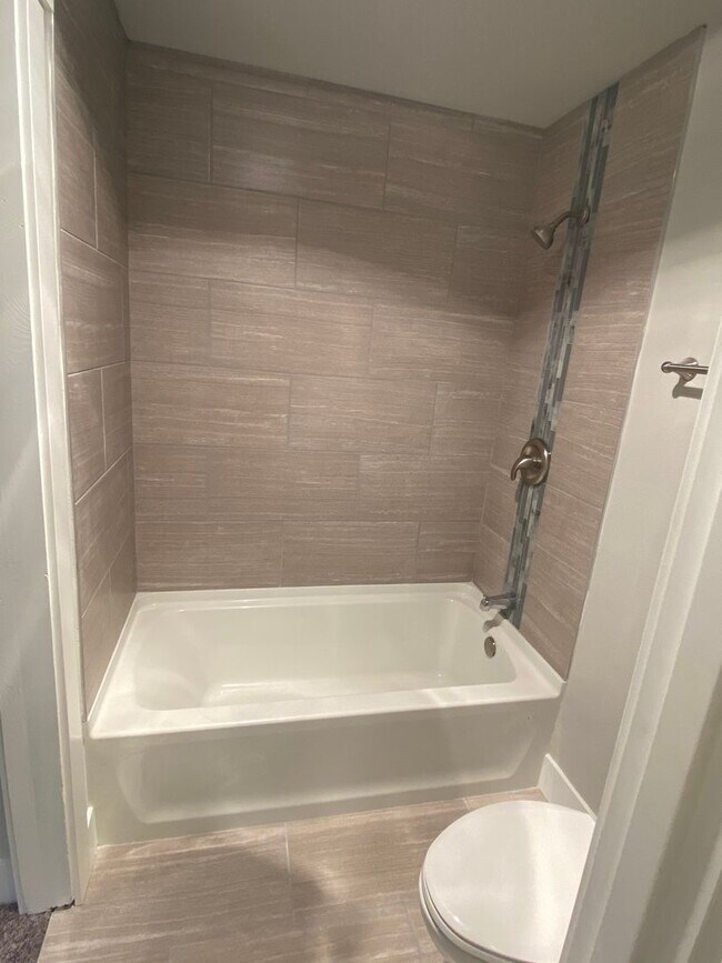 Building Photo - 4 Bedroom, 2.5 Bath 2 Car Garage, Brand Ne...