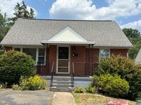 Building Photo - 913 Druid Ave
