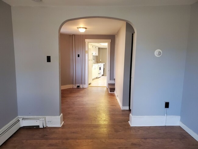 Building Photo - Cozy 2 Bedroom in Lancaster City
