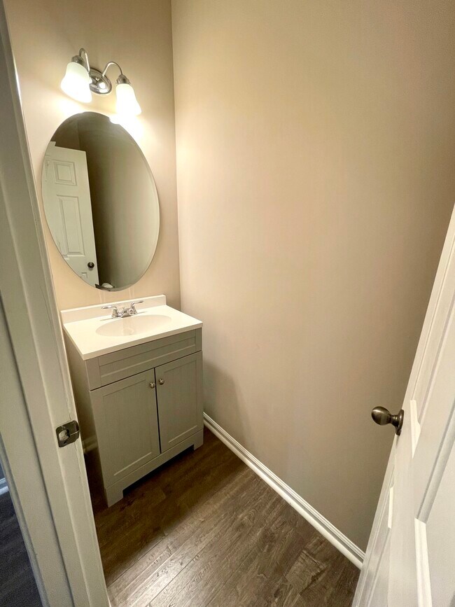 Building Photo - 4034 Remington Oaks Cir