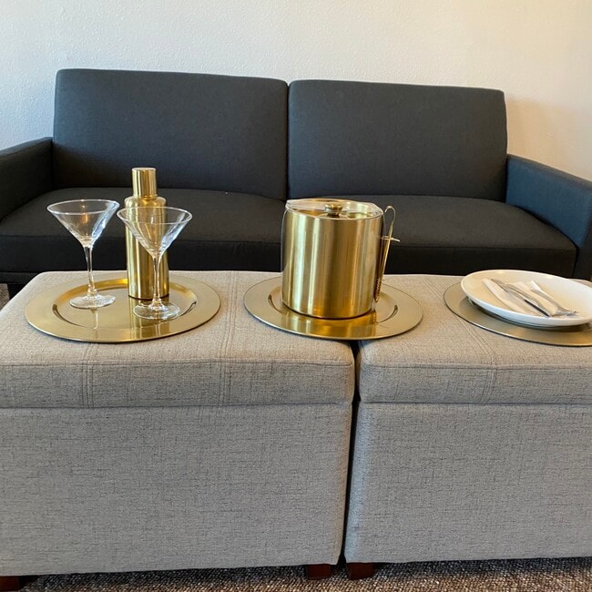 Entertain - 1125 N 7th Ave