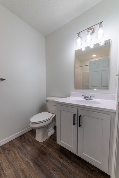 Bathroom with full tub - 6208 Commerce Dr