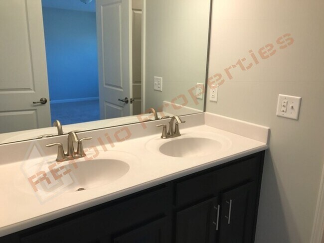 Building Photo - 1648 Pantego Trl