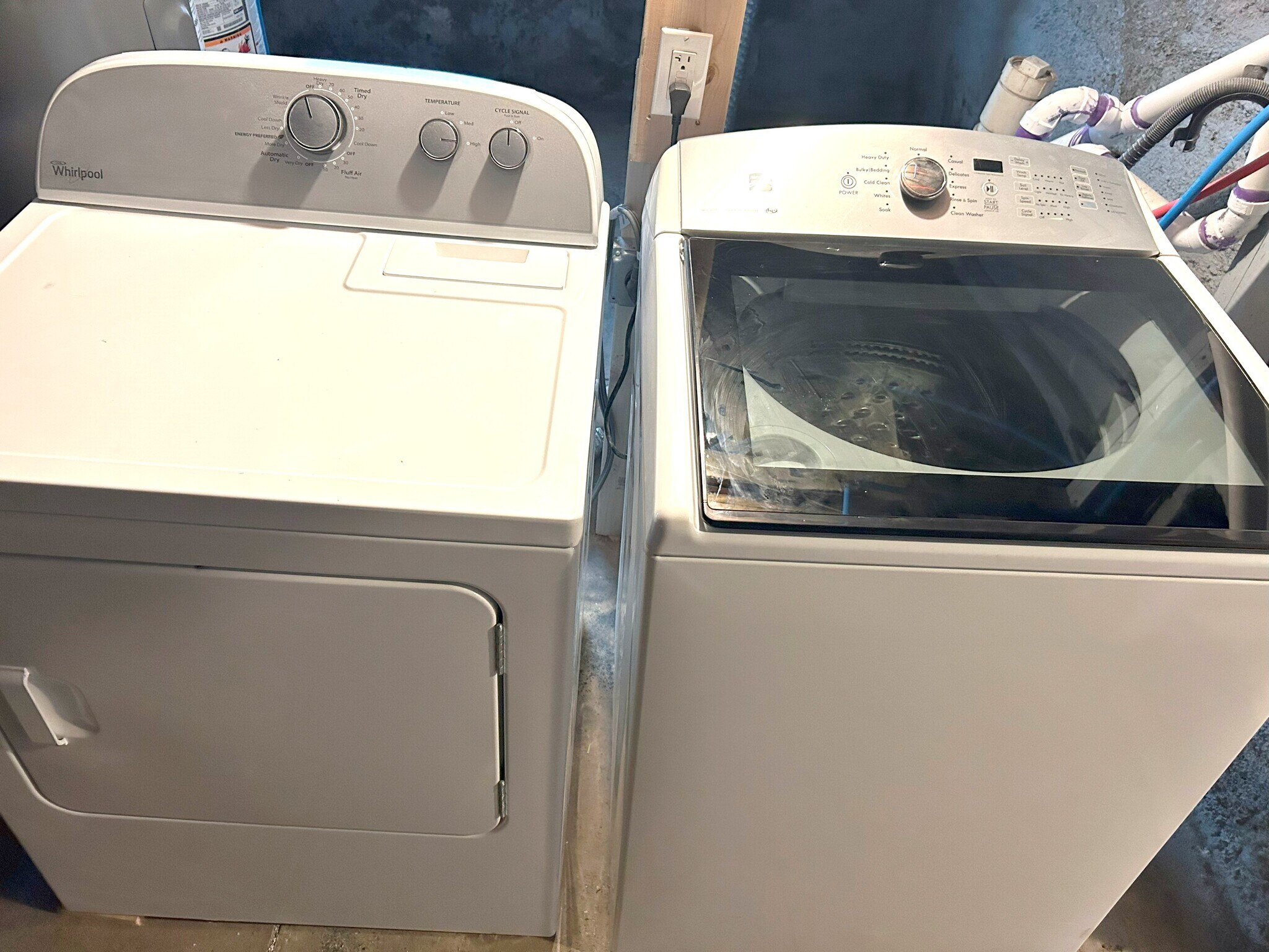 Building Photo - 107 S Buchanan St