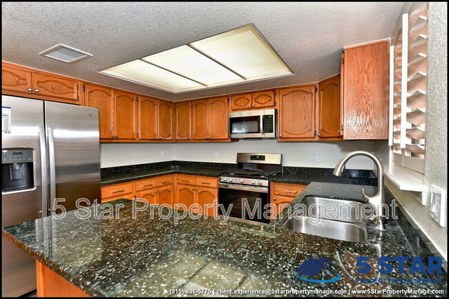 Building Photo - 11620 Laura Marie Dr