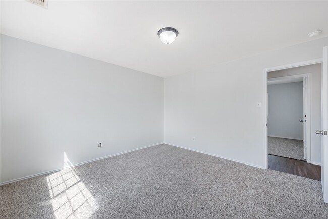 Building Photo - 14423 Benningcrest Ln