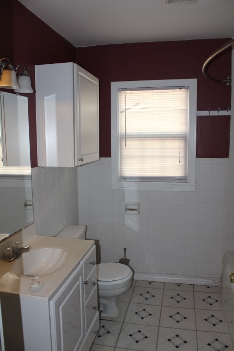 Building Photo - 3306 28th St