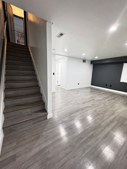 Building Photo - 305 N 680 E