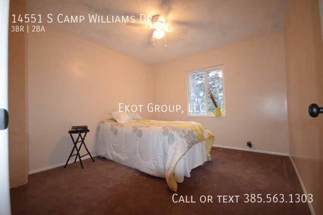 Building Photo - 14551 S Camp Williams Rd