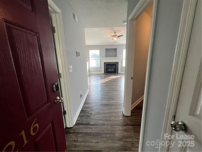 Building Photo - 1216 Elise Marie Dr
