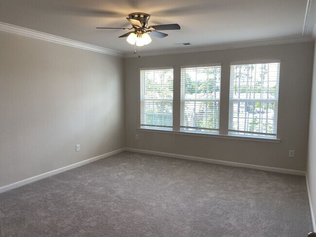Building Photo - COMING SOON!!!  Beautiful 3 Story Townhome in Ardrey North
