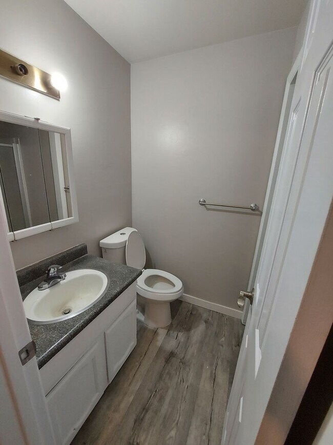 Building Photo - Ofahengaue