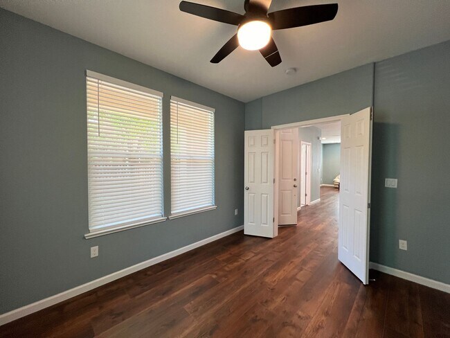 Building Photo - Completely Remodeled home in desirable Mou...