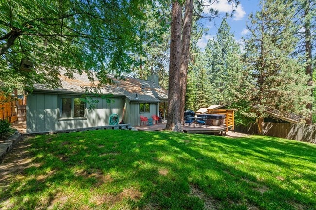 Building Photo - Available NOW thru Dec. 15th, 2025   ***La...