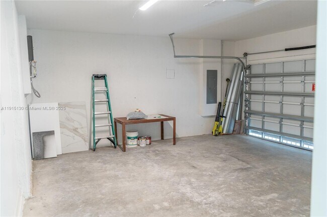 Building Photo - 16144 SW 148th Pl