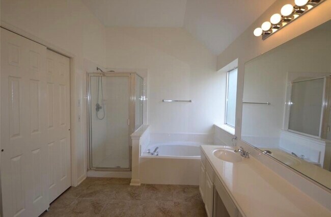 Building Photo - 1219 Cambrian Park Ct