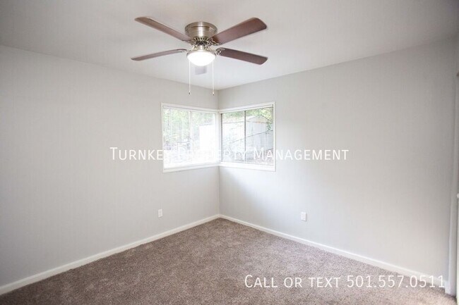 Building Photo - 6 Edgemont Dr