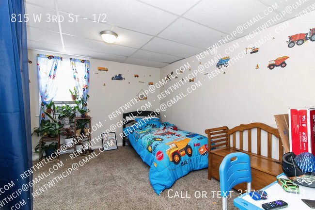 Building Photo - 815 W 3rd St