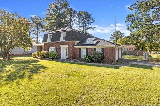 Building Photo - 5839 Rivercroft Rd
