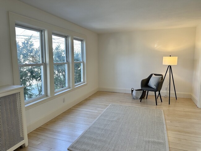 Building Photo - 86 Fairmont St