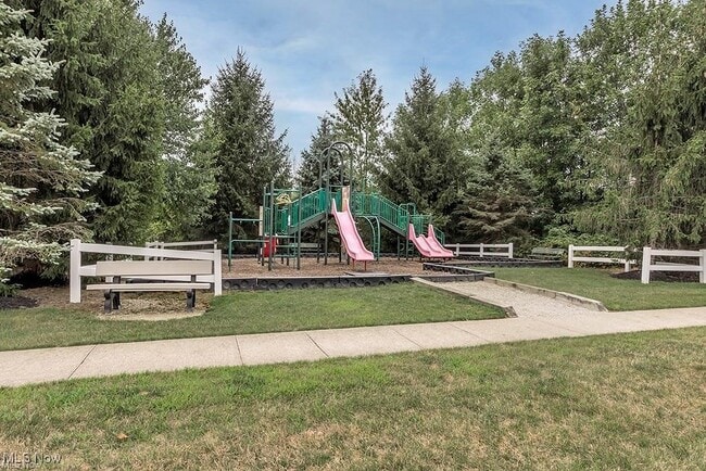 Building Photo - 10375 Kerwick Ct