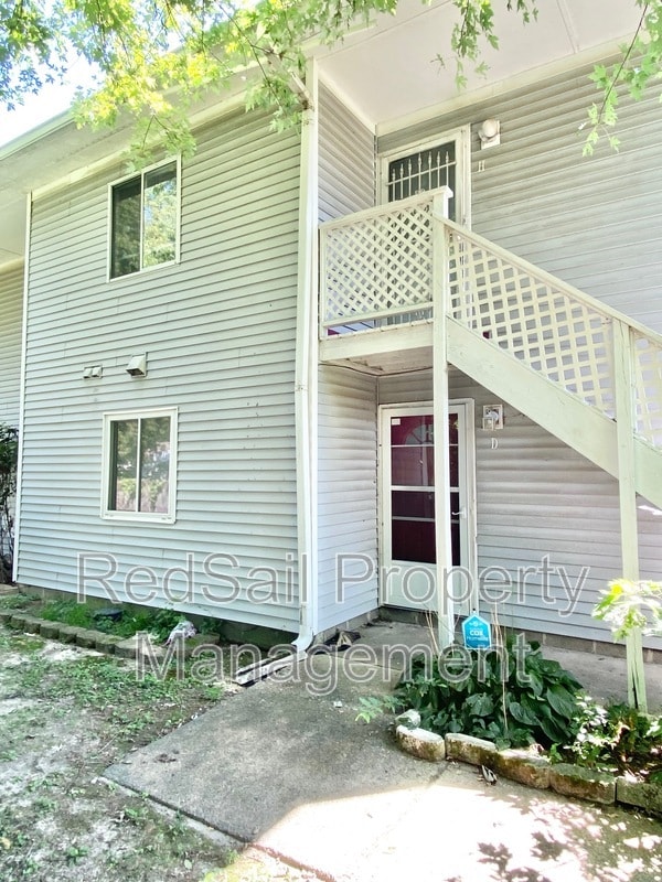 Building Photo - 115 Roane Dr