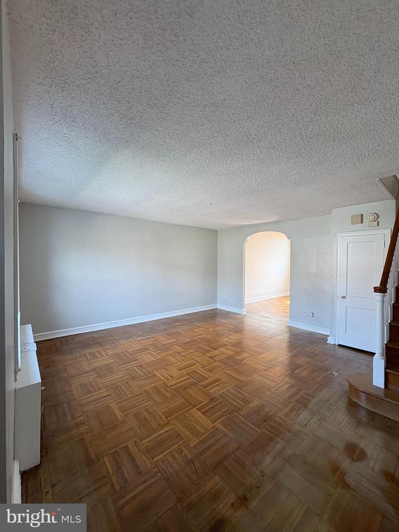 Building Photo - 7608 Rugby St
