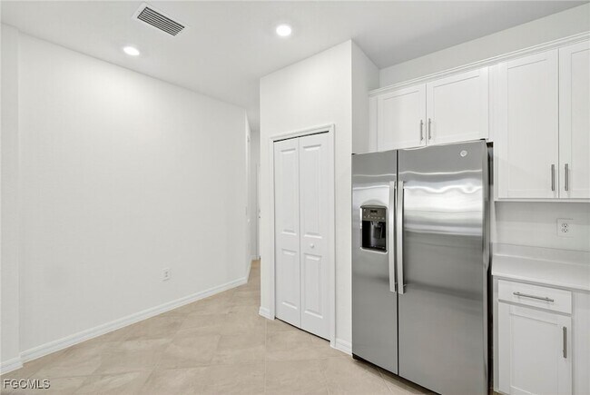 Building Photo - 14867 Anchorage Rd