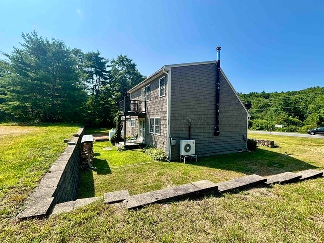 Building Photo - 353 Forest Rd