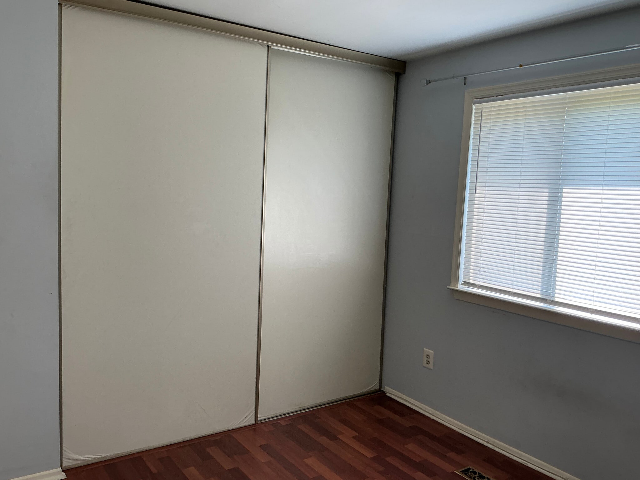 Bedroom 2 - 403 Stockton Ct