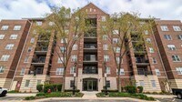 Building Photo - 440 W Mahogany Ct