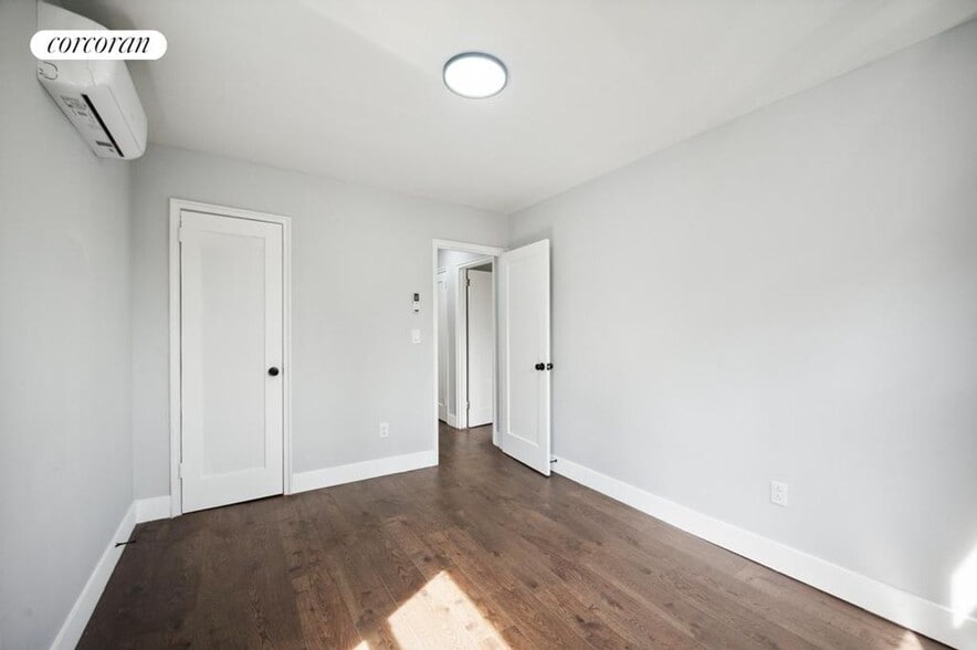 Building Photo - 224 W 252nd St