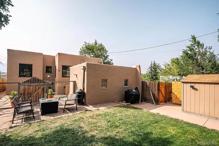 Building Photo - 131 N Hancock Ave