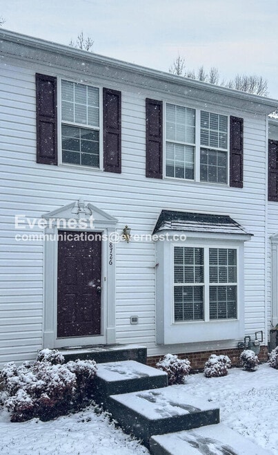 Building Photo - 8726 Springwater Dr