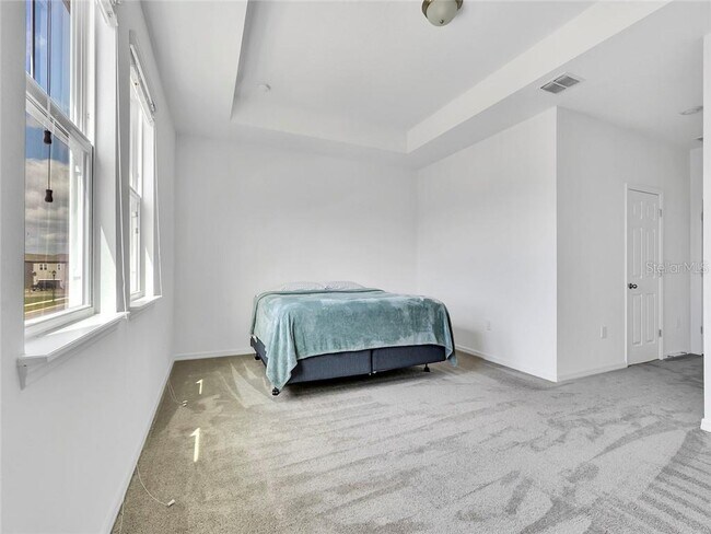 Building Photo - 15691 Willow Arbor Cir