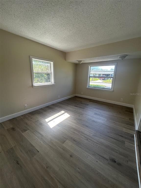 Building Photo - 711 Wynn Dr