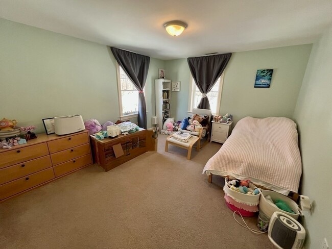 Building Photo - 79 Fayette St