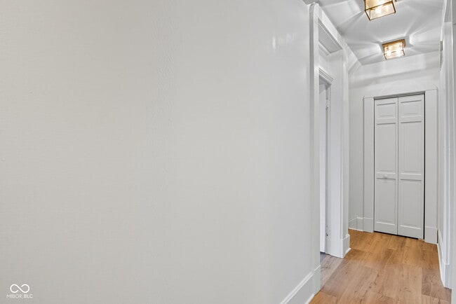 Building Photo - 1448 N Illinois St