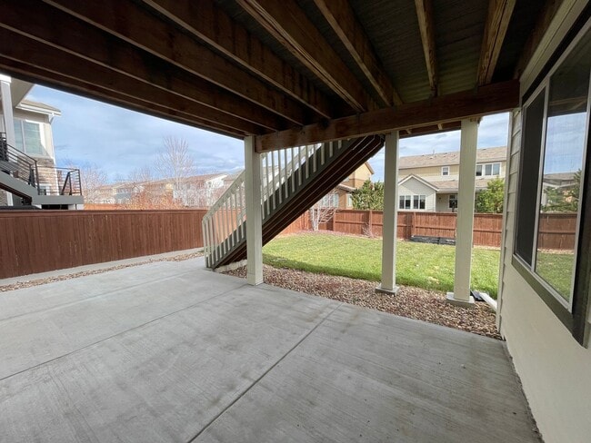 Building Photo - Perfect Location and Perfect Condition!