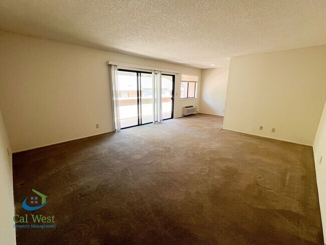 Building Photo - $3095 - 2 Bedroom, 2 Bath Upstairs Condo in Santa Clara!