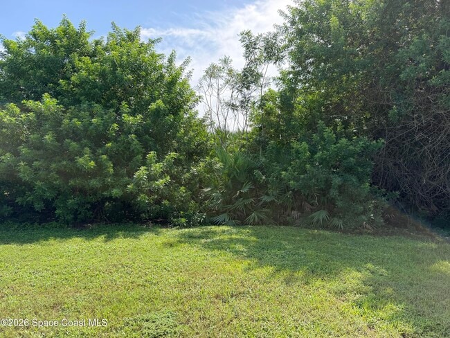 Building Photo - 764 Acadia Ct SE