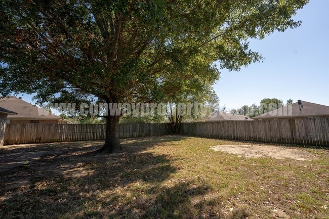 Building Photo - 1765 Longfellow Dr