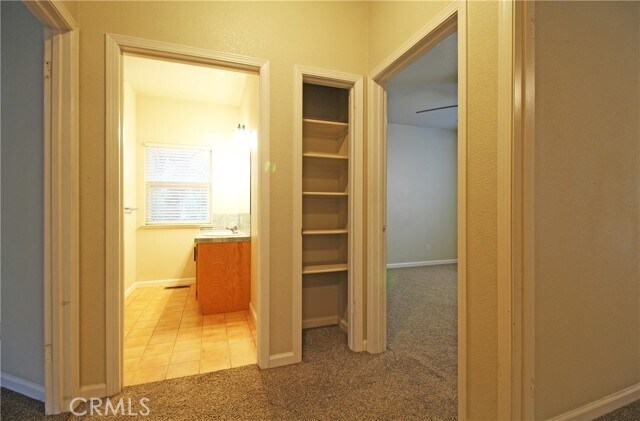 Building Photo - 18896 N Shore Dr