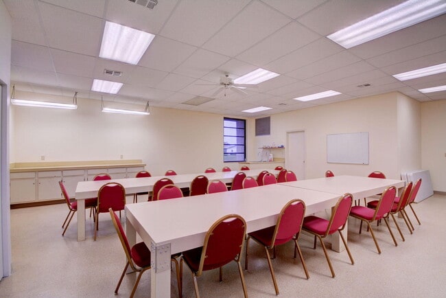 Building Photo - 6078 Dusenburg Rd